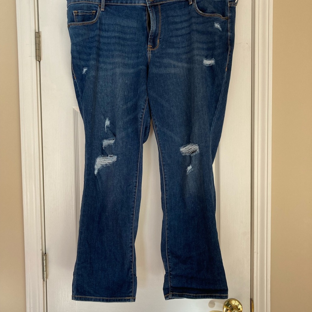 Women's Distressed Blue Jeans